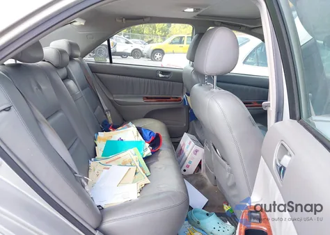 2005 Toyota Camry Xle V6 from USA, damaged, VIN 4T1BF30K25U604039